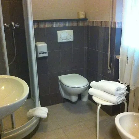 Anita Guest house