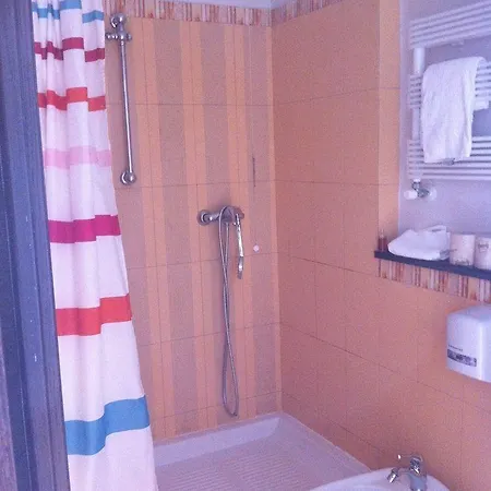 Anita Affittacamere 3*